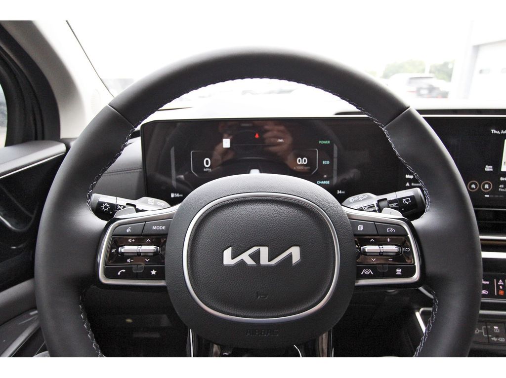 New 2026 Kia Carnival MPV Hybrid Van
