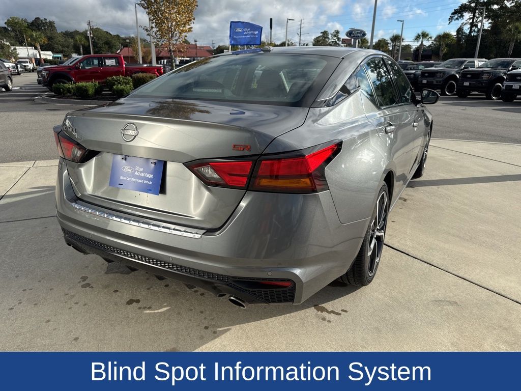 2023 Nissan Altima SR FWD