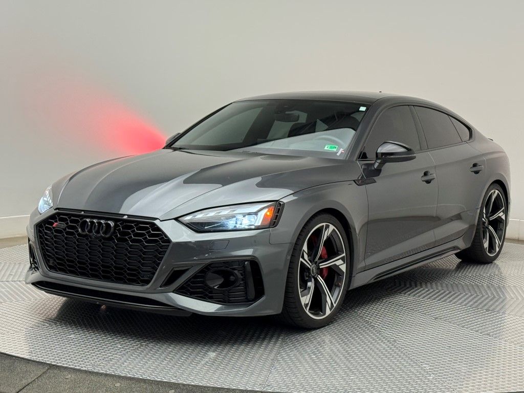 Thumbnail: 2021 Audi RS 5 - 7