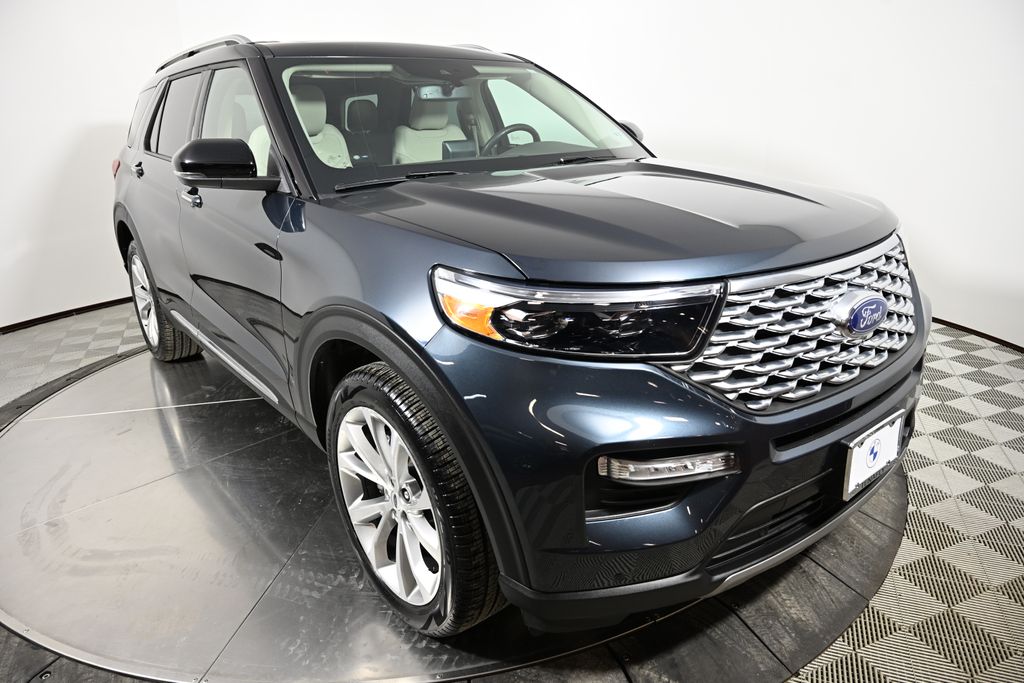 Thumbnail: 2022 Ford Explorer - 7