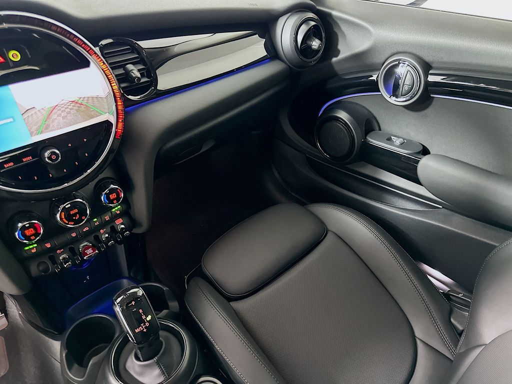 Thumbnail: 2024 MINI Cooper - 24