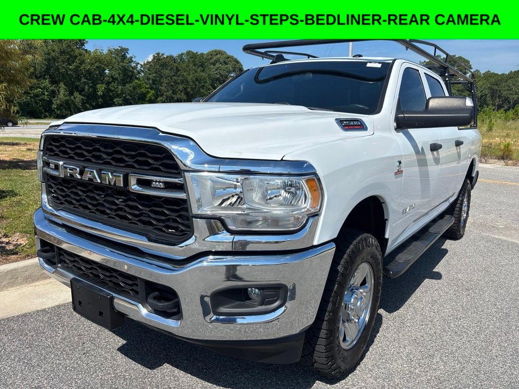 2022 RAM 2500 Tradesman Crew Cab 4WD