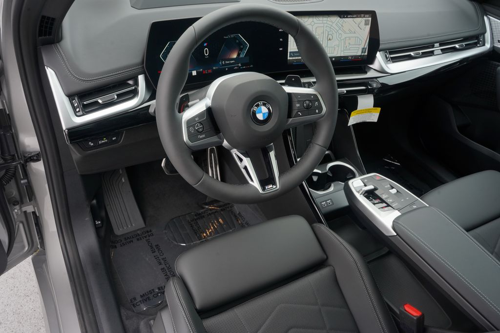 2024 BMW X1 xDrive28i 12