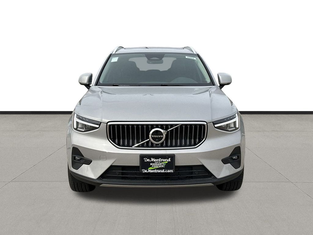 2023 Volvo XC40 B5 Plus Bright Theme Silver at Ultimate Motorsports