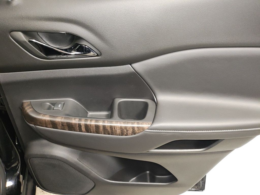 Used 2023 Black GMC Denali image 15