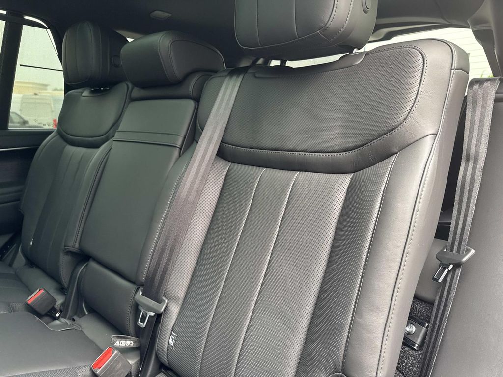New 2026 Black Land Rover SE image 15