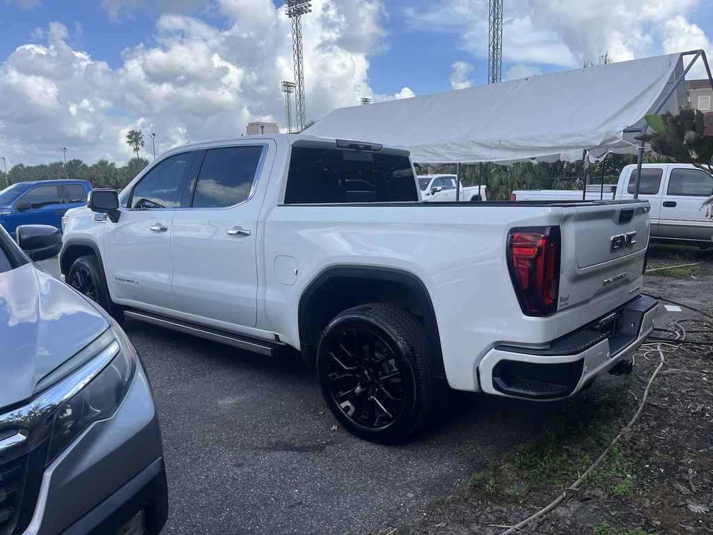 2022 GMC Sierra 1500 Denali 4