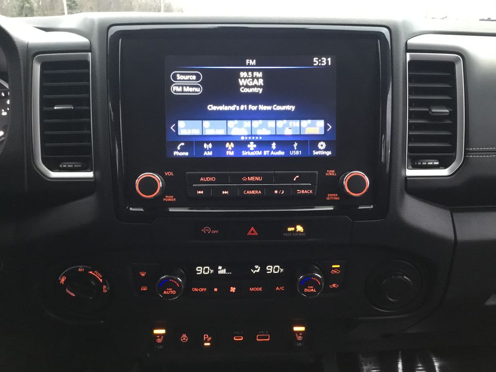 Thumbnail: 2024 Nissan Frontier - 21