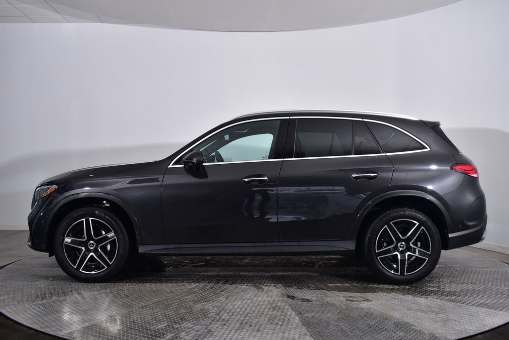 Thumbnail: 2026 Mercedes-Benz GLC - 2