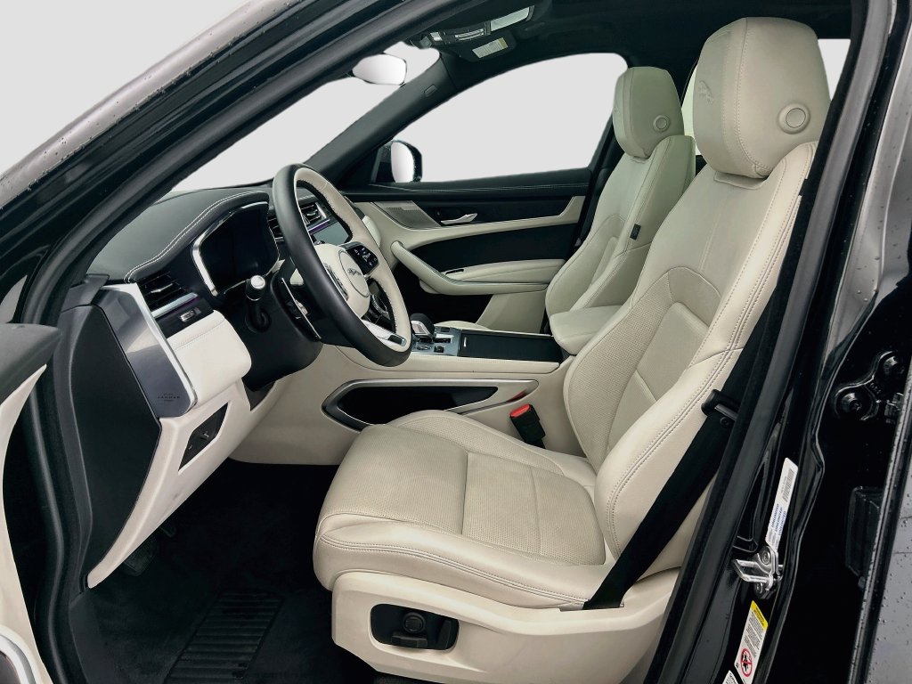 Thumbnail: 2026 Jaguar F-Pace - 17