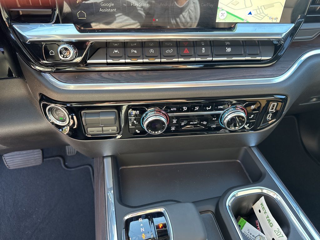 New 2026 White GMC SLT image 35