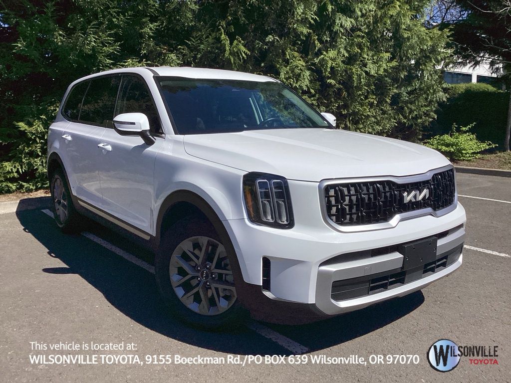 Glacial White Pearl 2025 Kia Telluride LX FWD SUV / Crossover Front-Wheel Drive 8-Speed Automatic