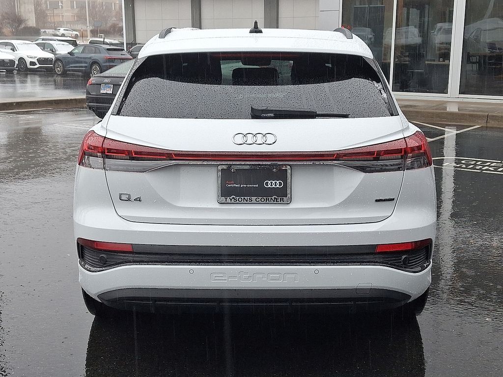 Thumbnail: 2024 Audi Q4 e-tron - 5