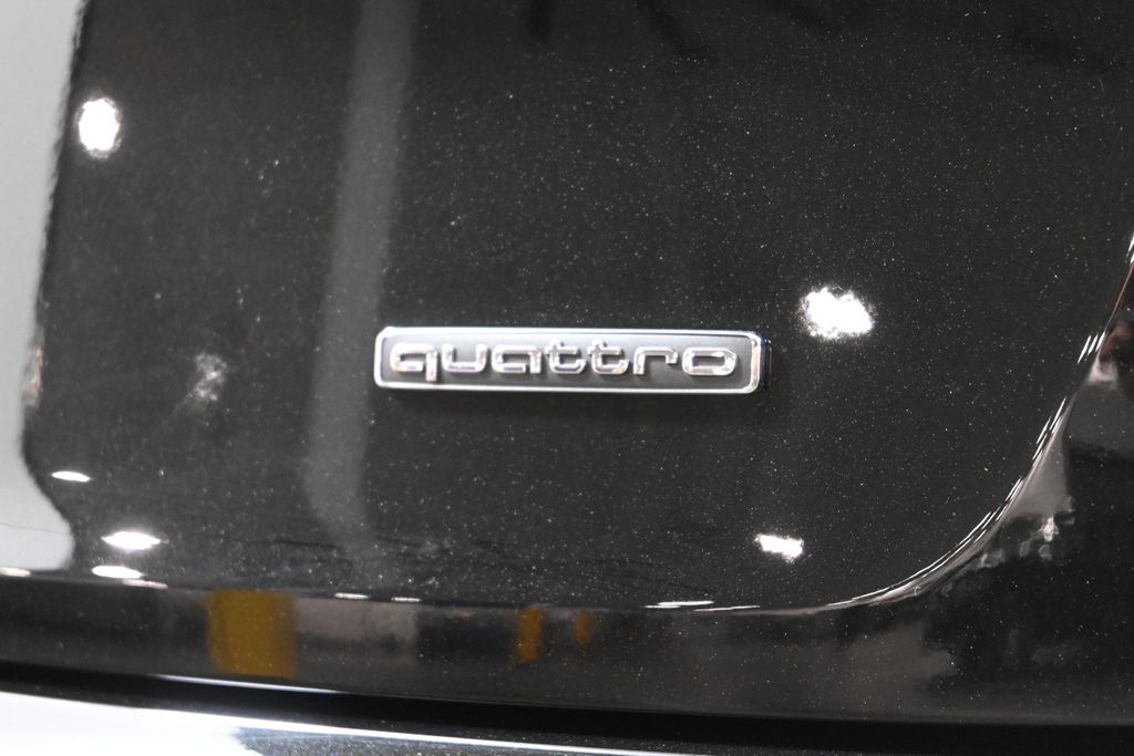 2024 Audi Q5 Premium 30