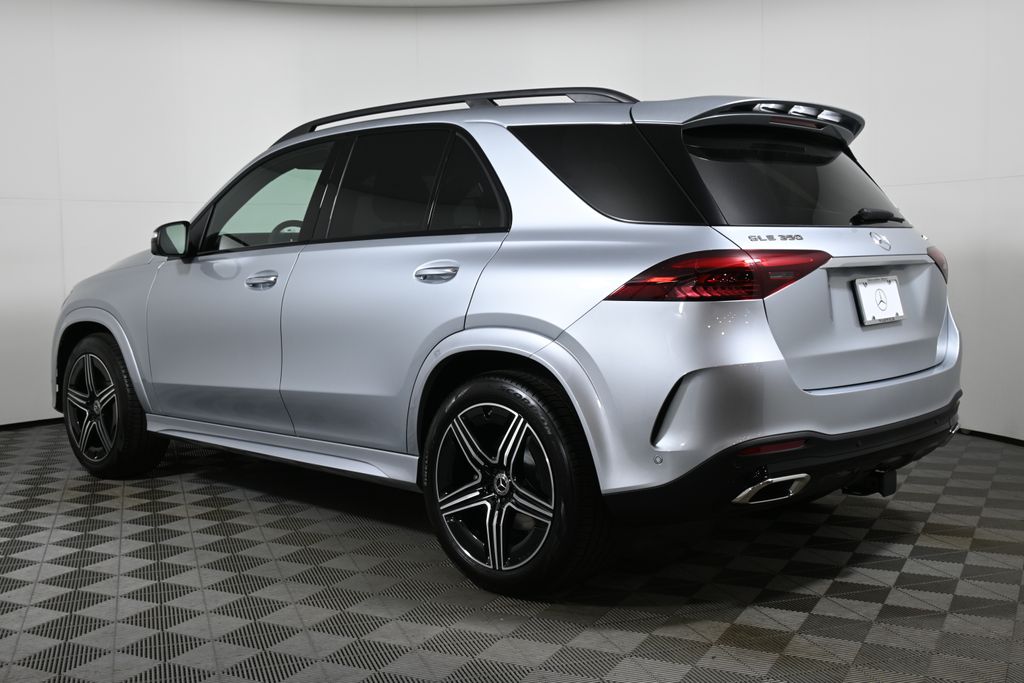 Thumbnail: 2026 Mercedes-Benz GLE - 5