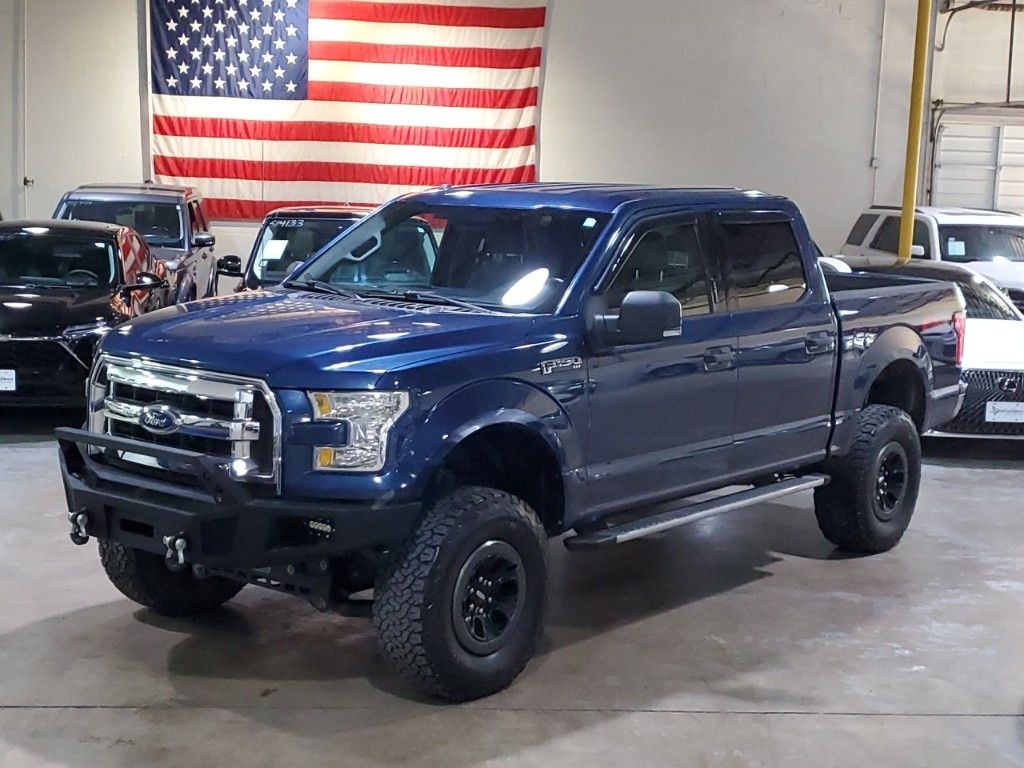 2015 Ford F-150 XLT 33