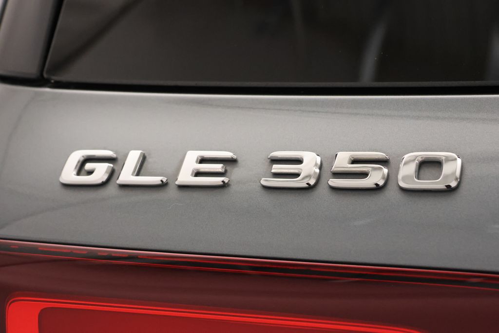 Thumbnail: 2024 Mercedes-Benz GLE - 9