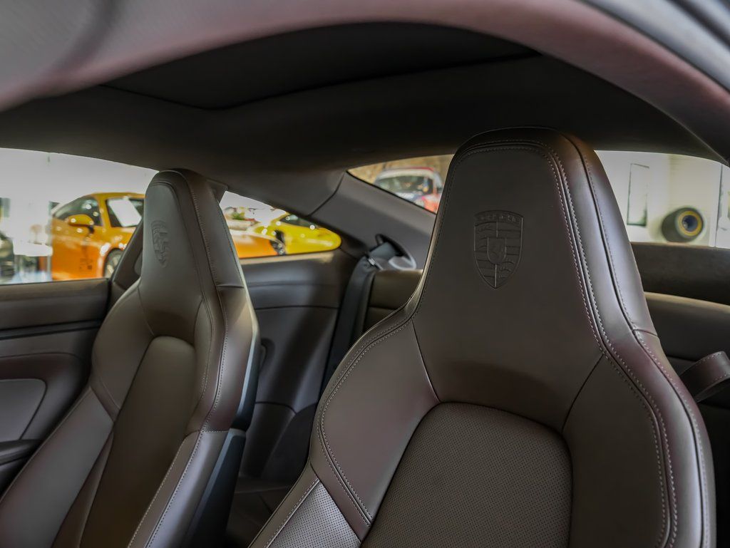 New 2026  Porsche Carrera 4S image 15
