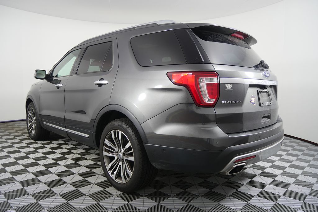 Thumbnail: 2017 Ford Explorer - 5