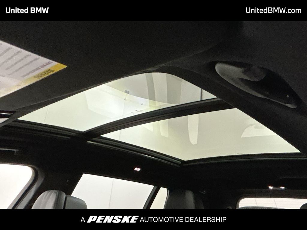 Thumbnail: 2026 BMW X7 - 20