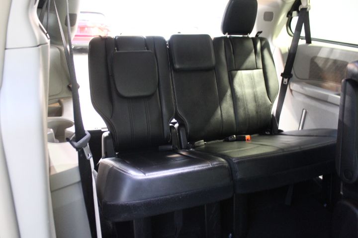 Used Car 2013 Chrysler Town & Country  Sports Van Touring Front Wheel Drive For Sale Under $10,000 In Georgetown, Texas
