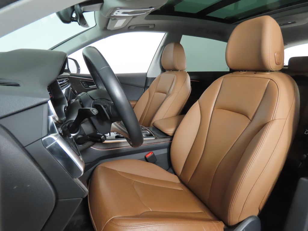 Thumbnail: 2022 Audi Q8 - 32