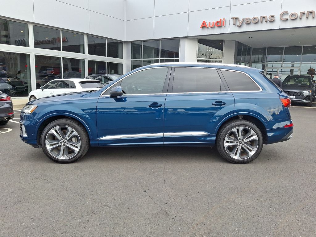 2022 Audi Q7 Premium Plus 7