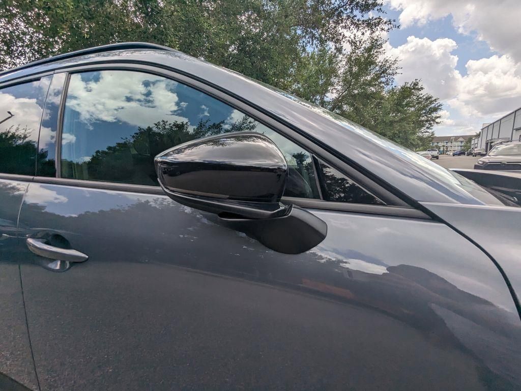2025 Mazda CX-50 Hybrid Premium photo