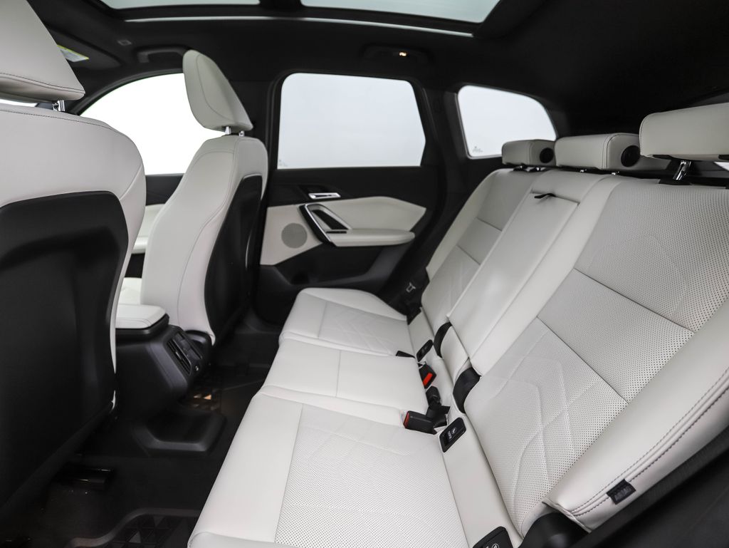 Thumbnail: 2026 BMW X1 - 23