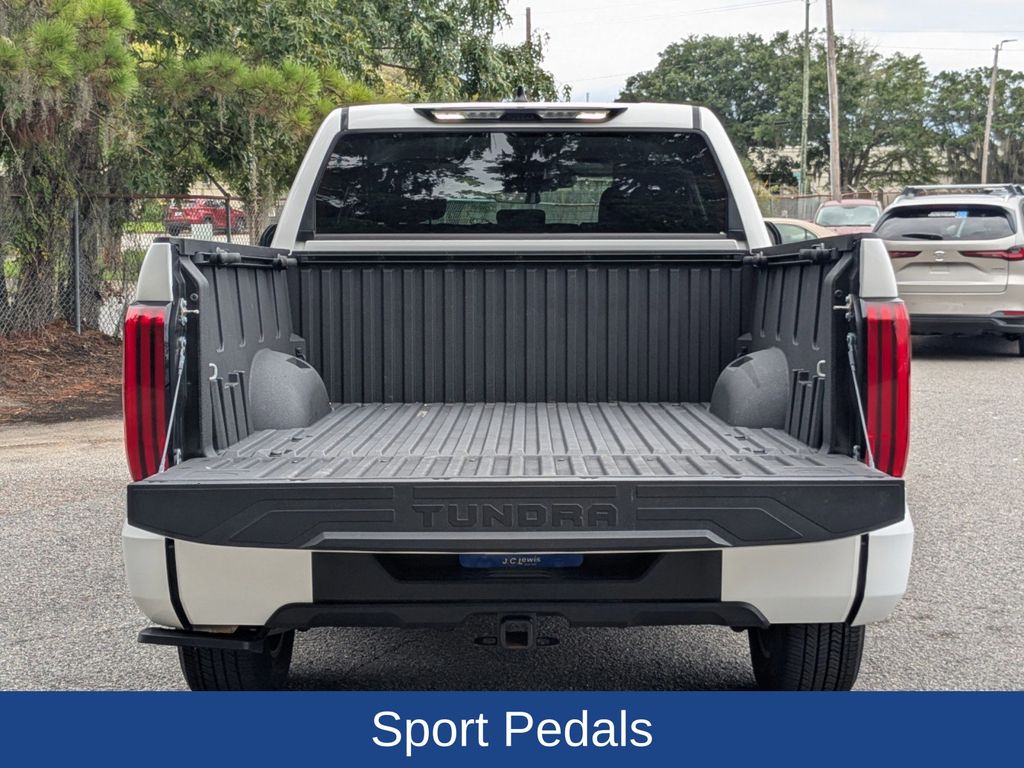 2024 Toyota Tundra SR5 4WD