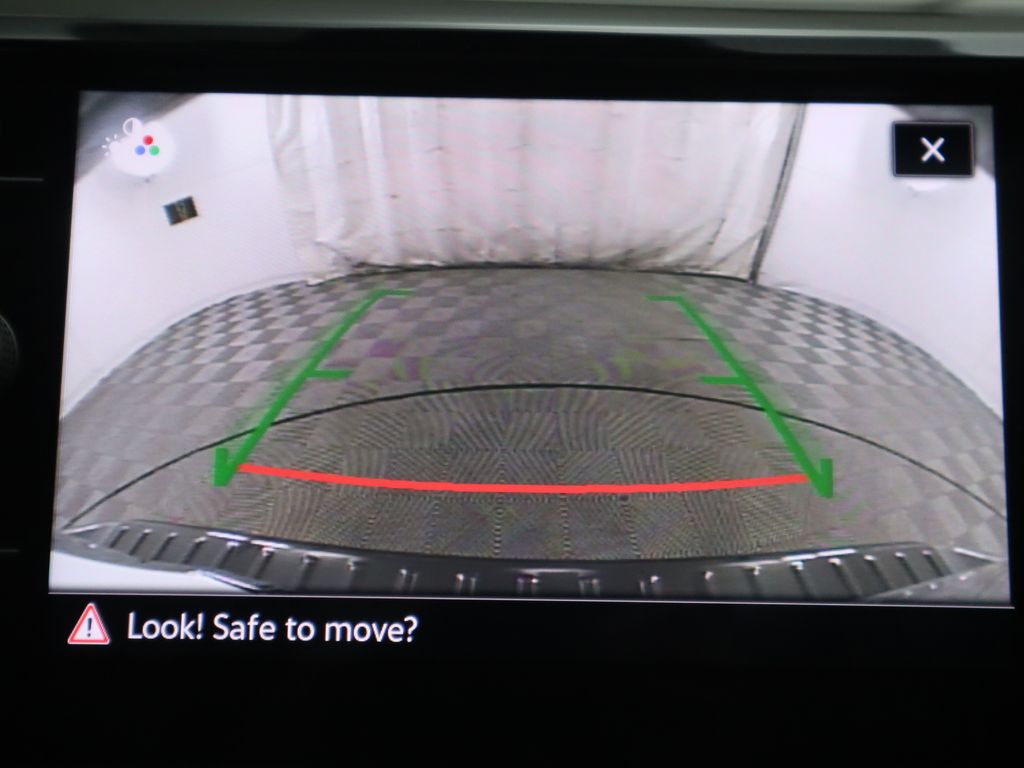 Thumbnail: 2024 Volkswagen Taos - 15