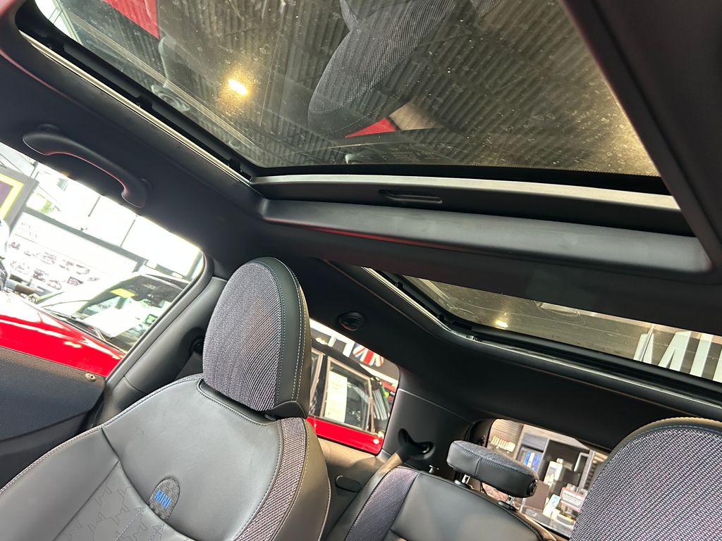 Thumbnail: 2026 MINI Cooper - 16