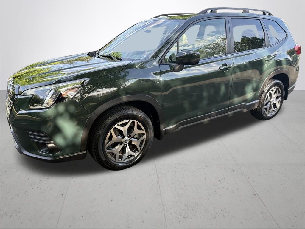 2023 Subaru Forester Premium