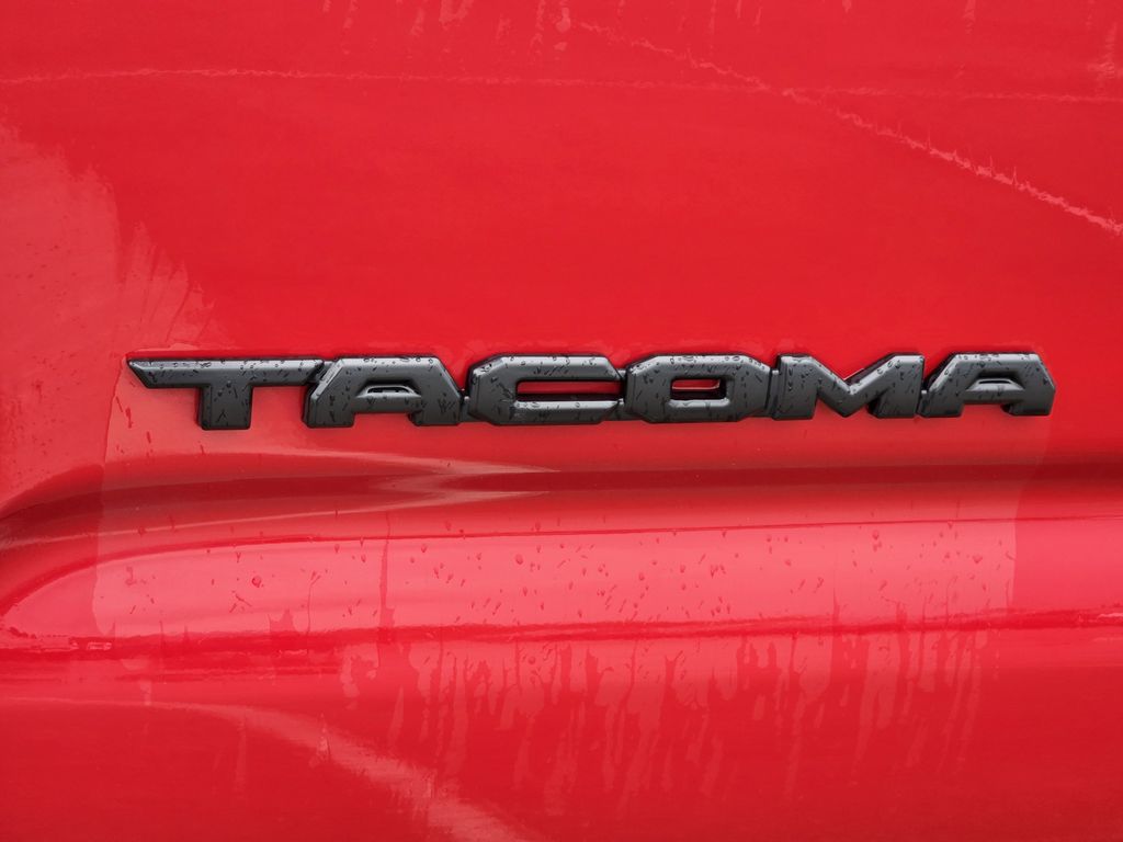 2021 Toyota Tacoma TRD Off-Road - 8