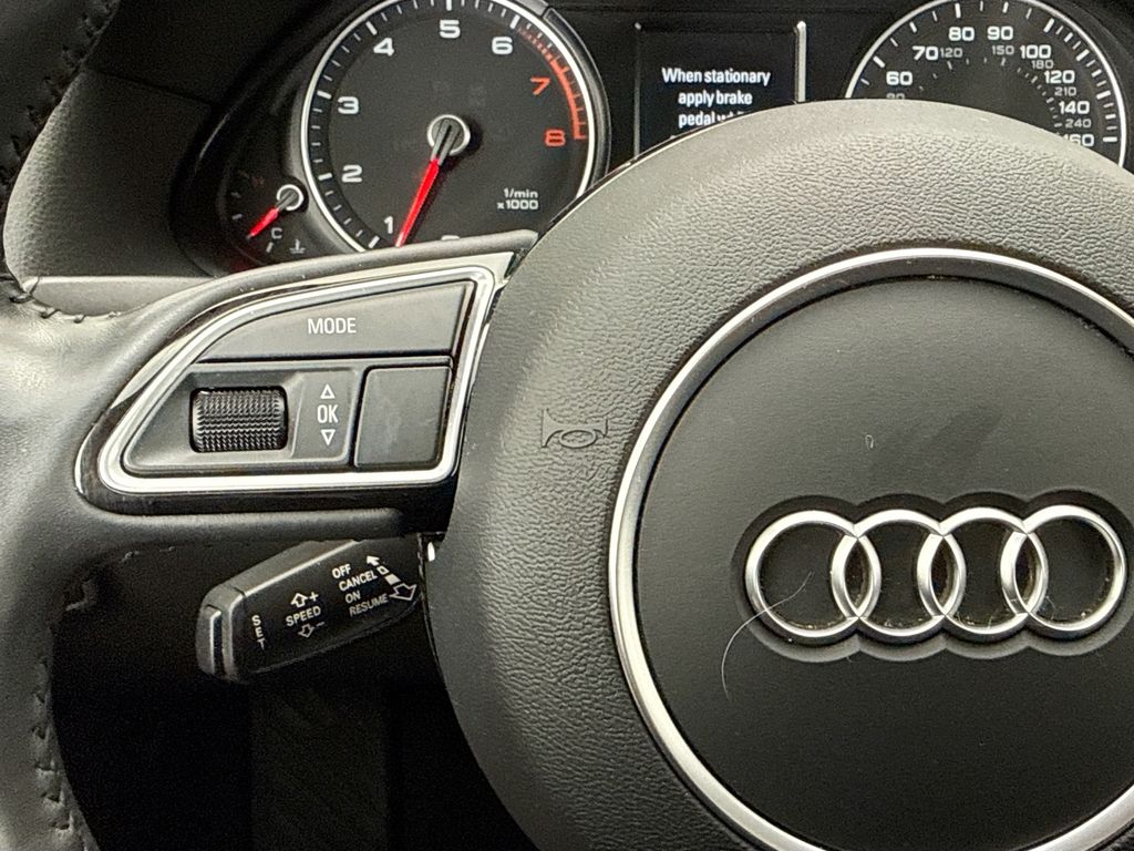 Thumbnail: 2016 Audi Q5 - 11