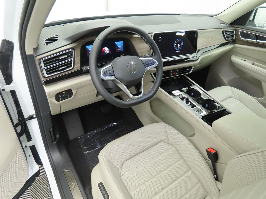 Thumbnail: 2026 Volkswagen Atlas - 9