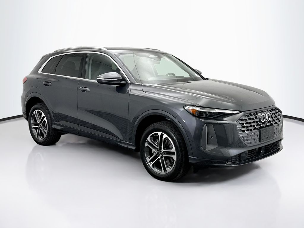 Thumbnail: 2025 Audi Q5 - 3