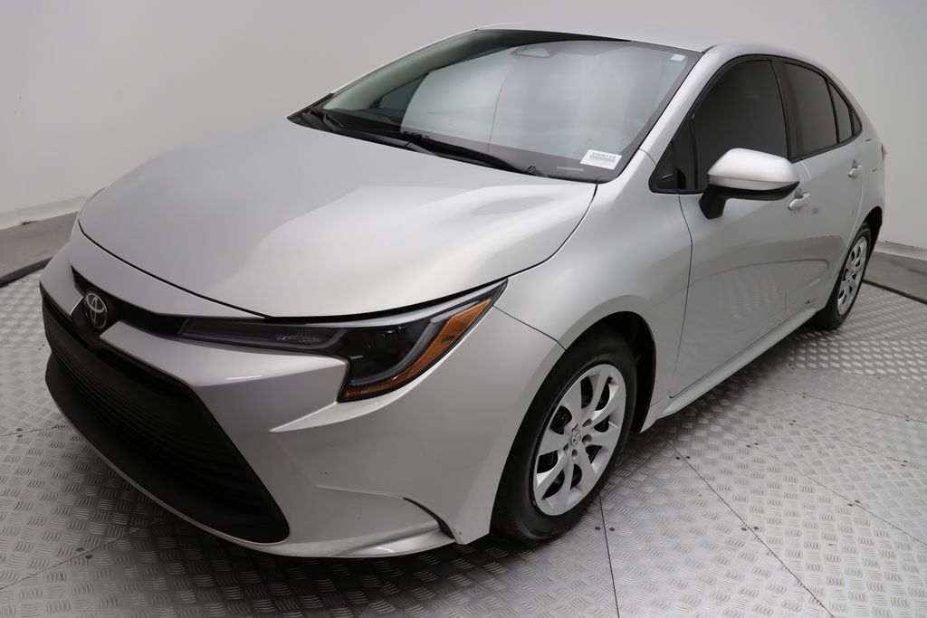 2023 Toyota Corolla LE 2