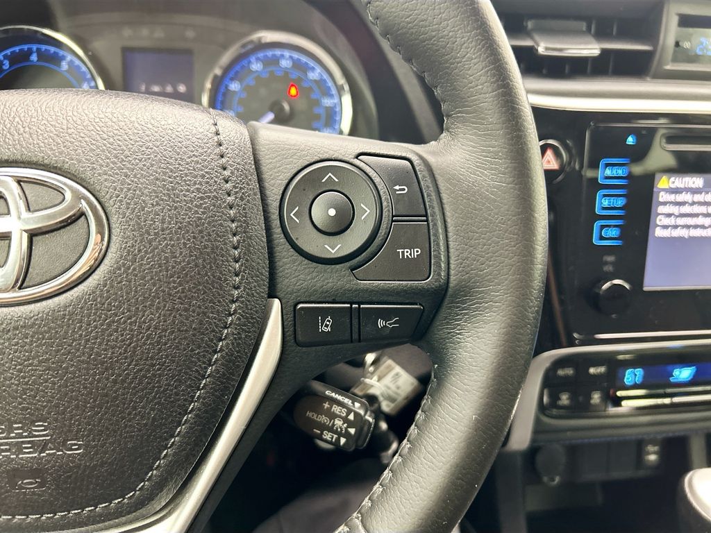 Thumbnail: 2019 Toyota Corolla - 12