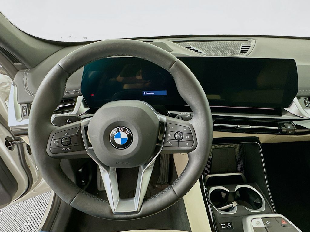Thumbnail: 2023 BMW X1 - 11
