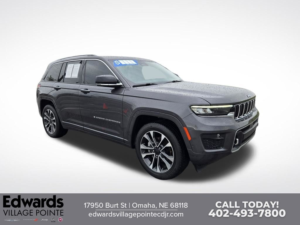 Baltic Gray Metallic Clearcoat 2022 Jeep Grand Cherokee SUV / Crossover Four-Wheel Drive 8-Speed Automatic