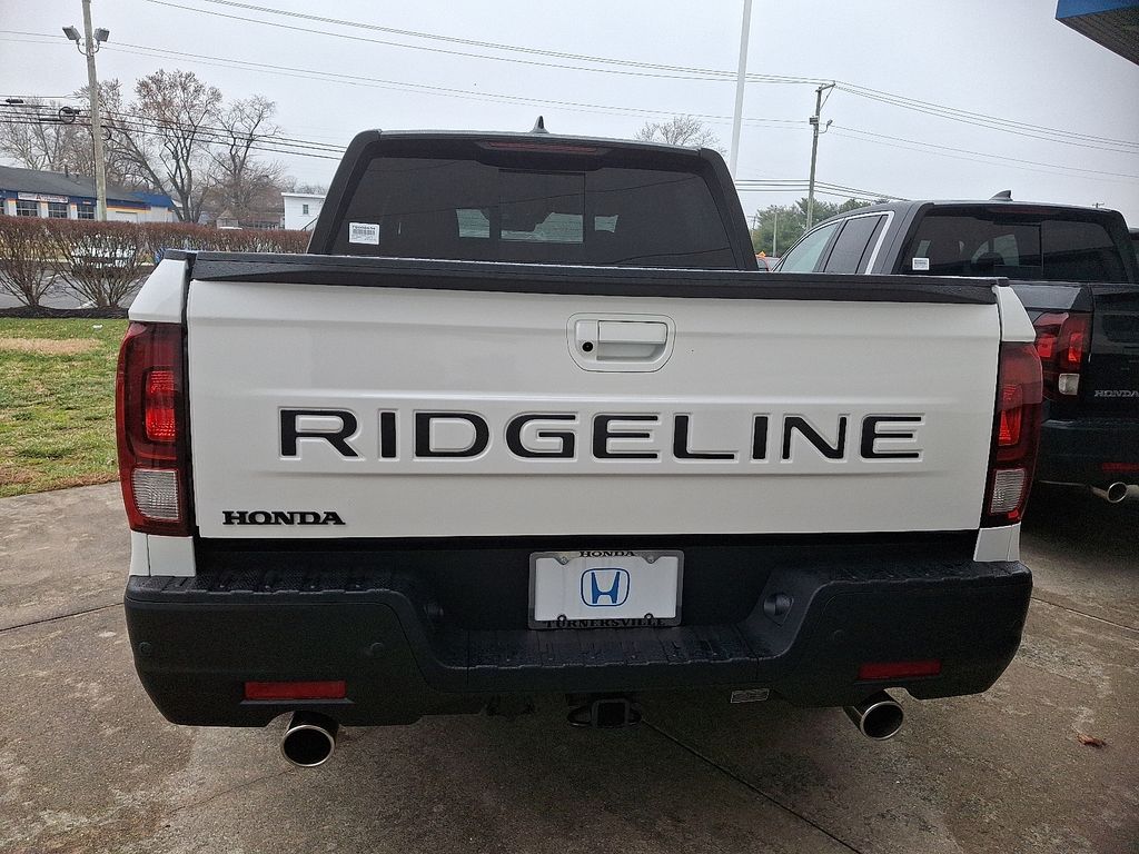 Thumbnail: 2026 Honda Ridgeline - 4