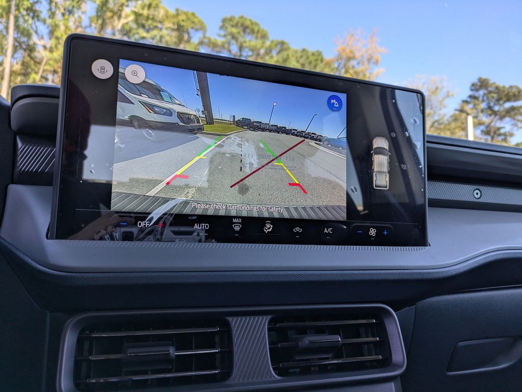 2025 Ford Maverick XL