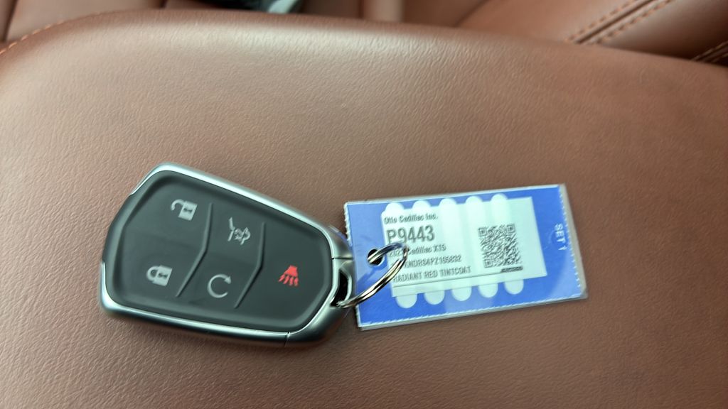 used 2023 Cadillac XT5 car, priced at $33,300