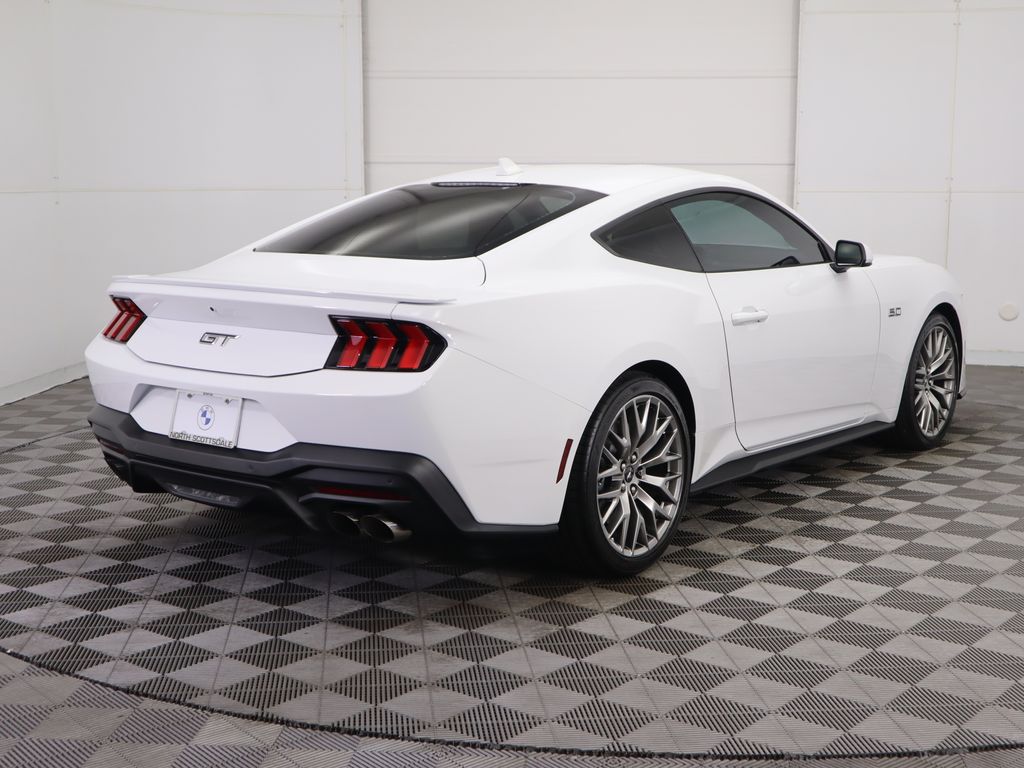 Thumbnail: 2025 Ford Mustang - 5
