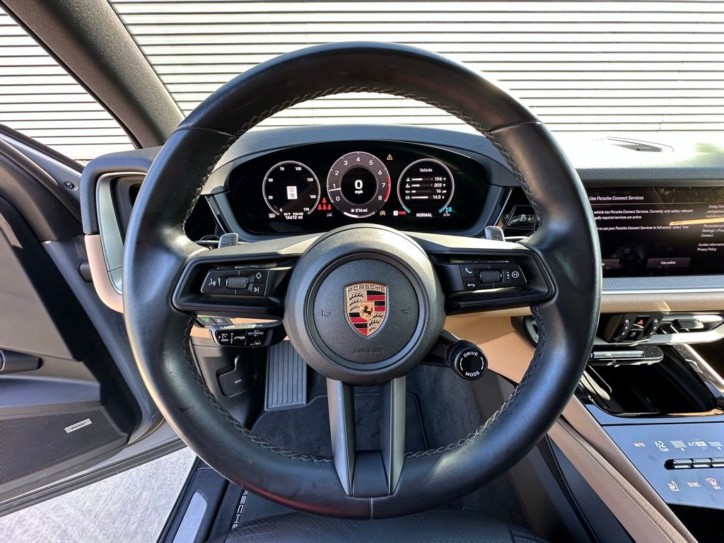 Thumbnail: 2024 Porsche Cayenne - 15