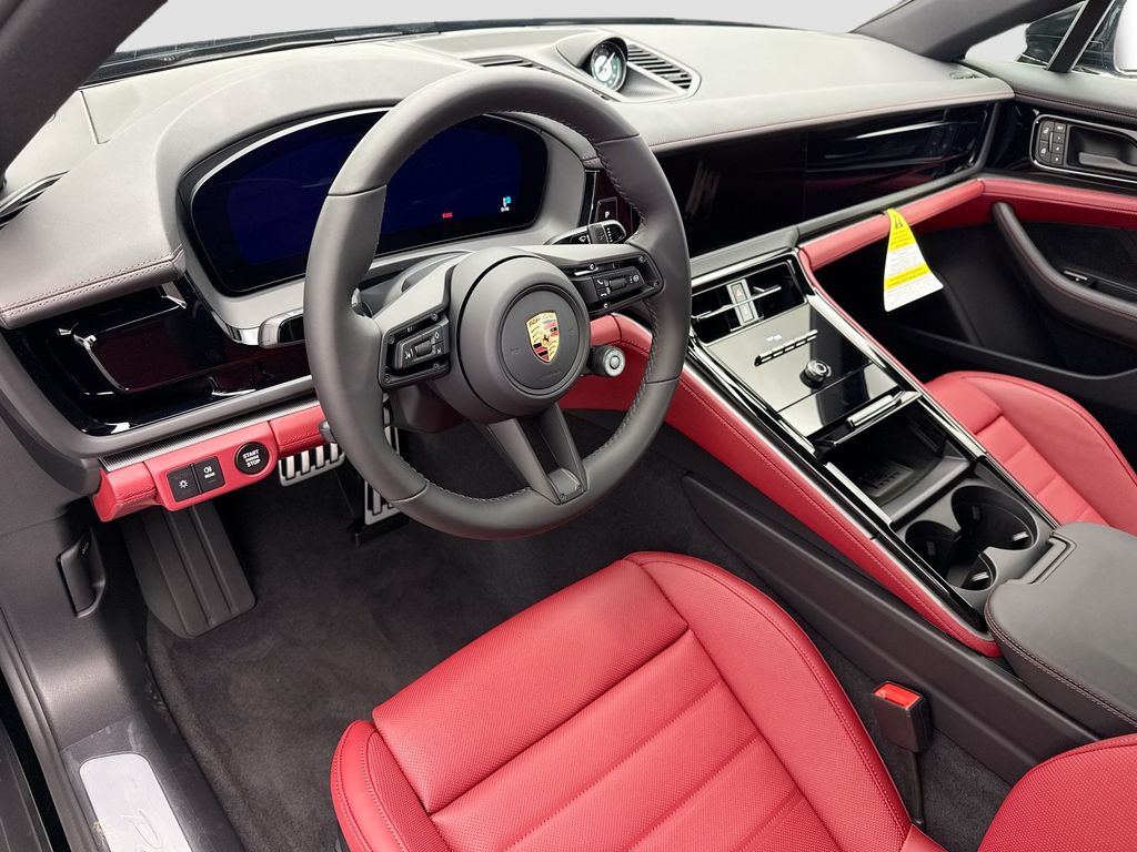 Thumbnail: 2026 Porsche Panamera - 4