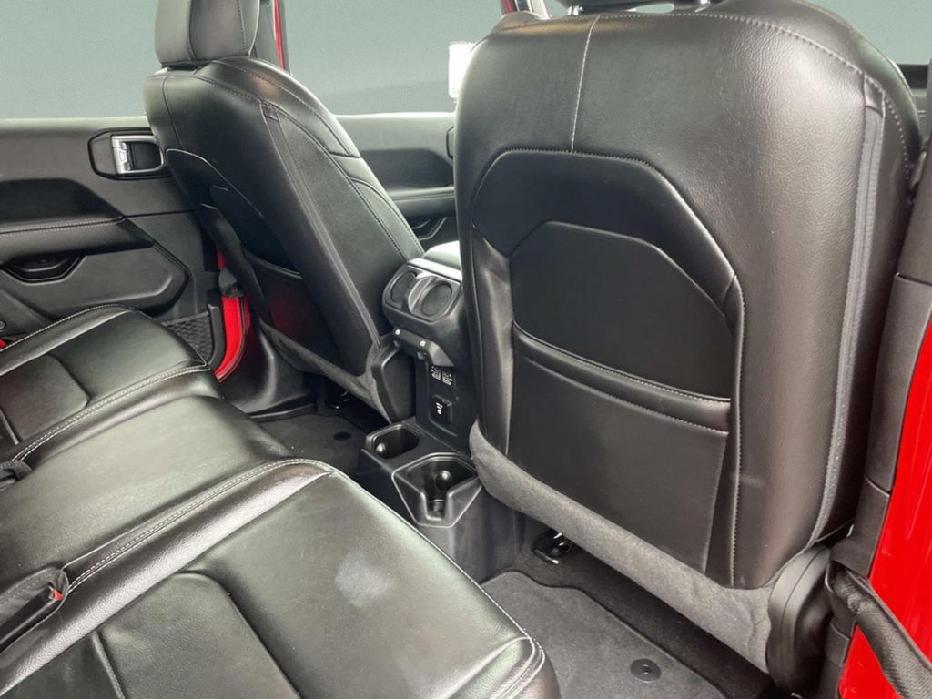 Used 2021 Red Jeep Overland image 16