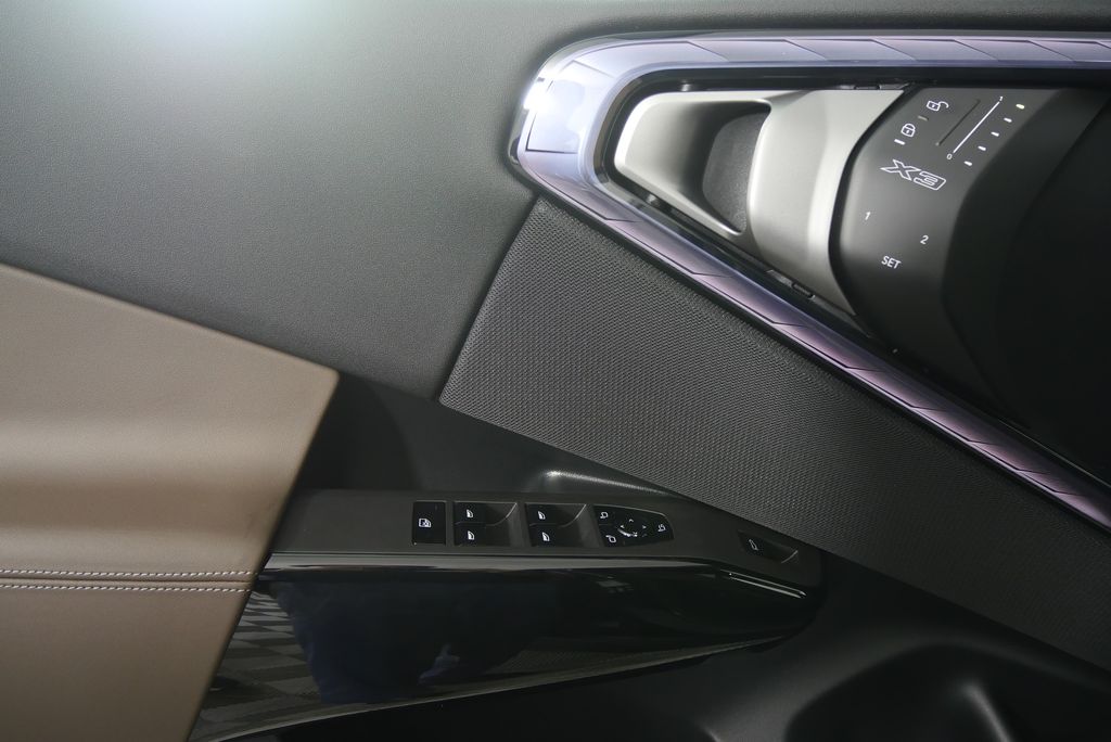 Thumbnail: 2026 BMW X3 - 9