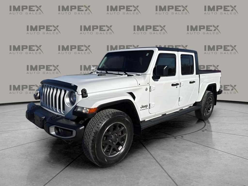 2021 Jeep Gladiator Overland's photo